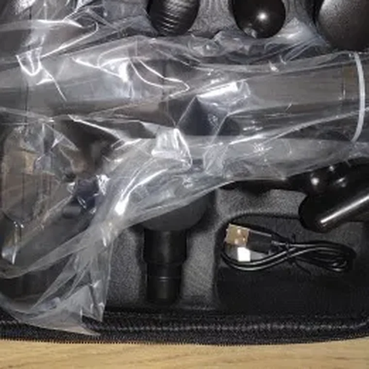 Pistolet de massage Percuva, photo envoyée par un acheteur vérifié — france